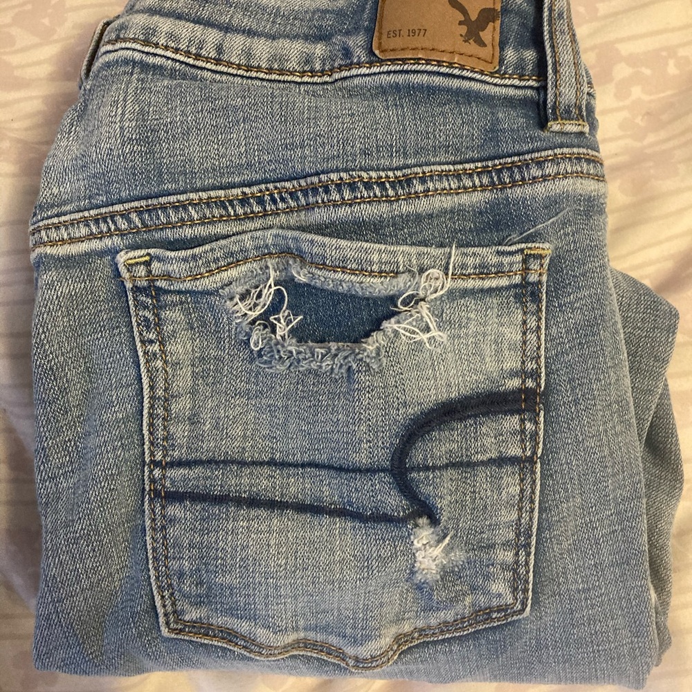 American Eagle ripped jeans!